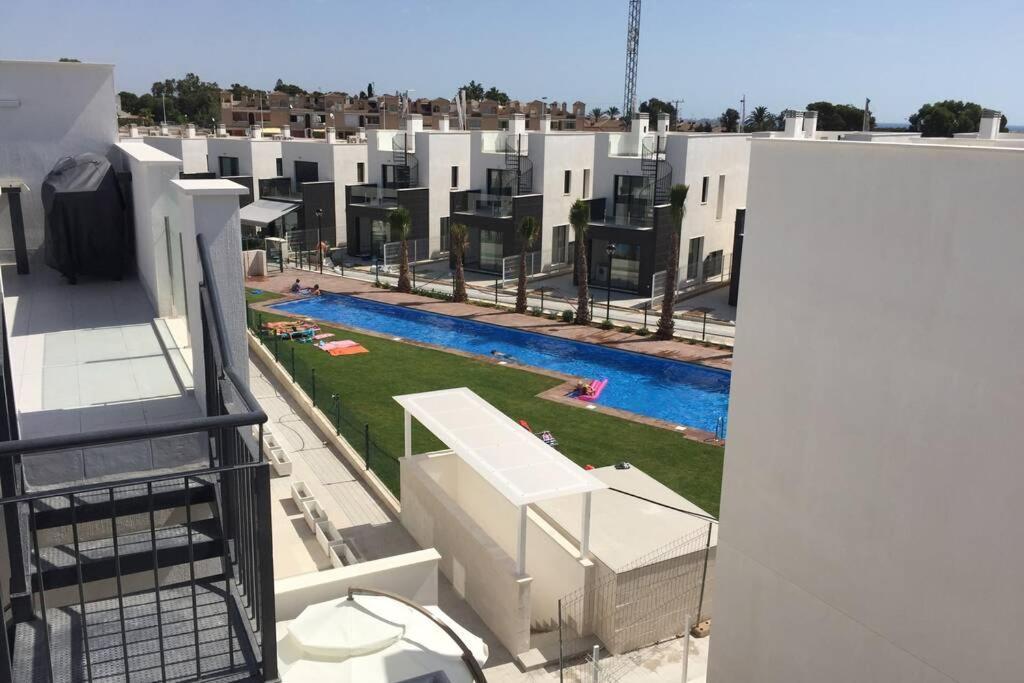 Sun Terrace Apartment Torrevieja Exterior foto